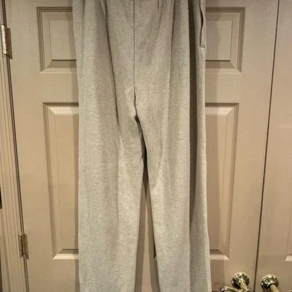 Ralph Lauren beige Joggers - Picture 2 of 4